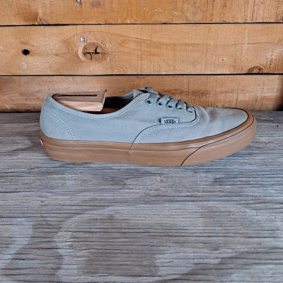 vans with clear sole